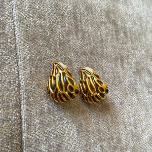 Black and gold clip on earrings.